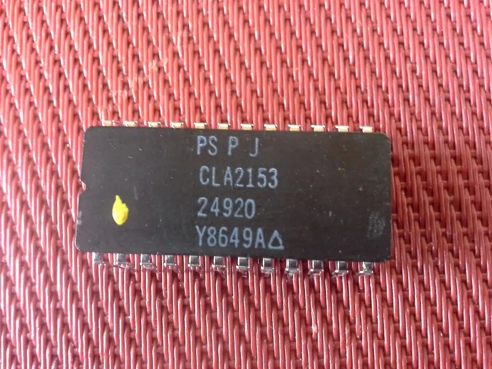 Highlight Microschaltkreis, IC, 24920