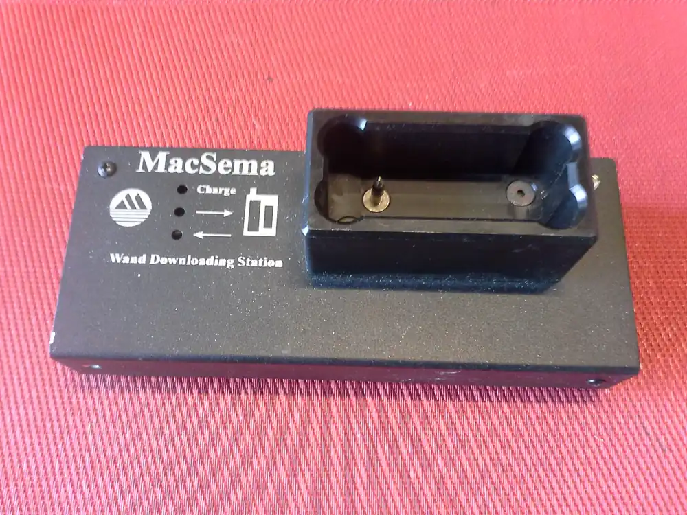 Mac Sema, Wand Downloading Station Nur Heute