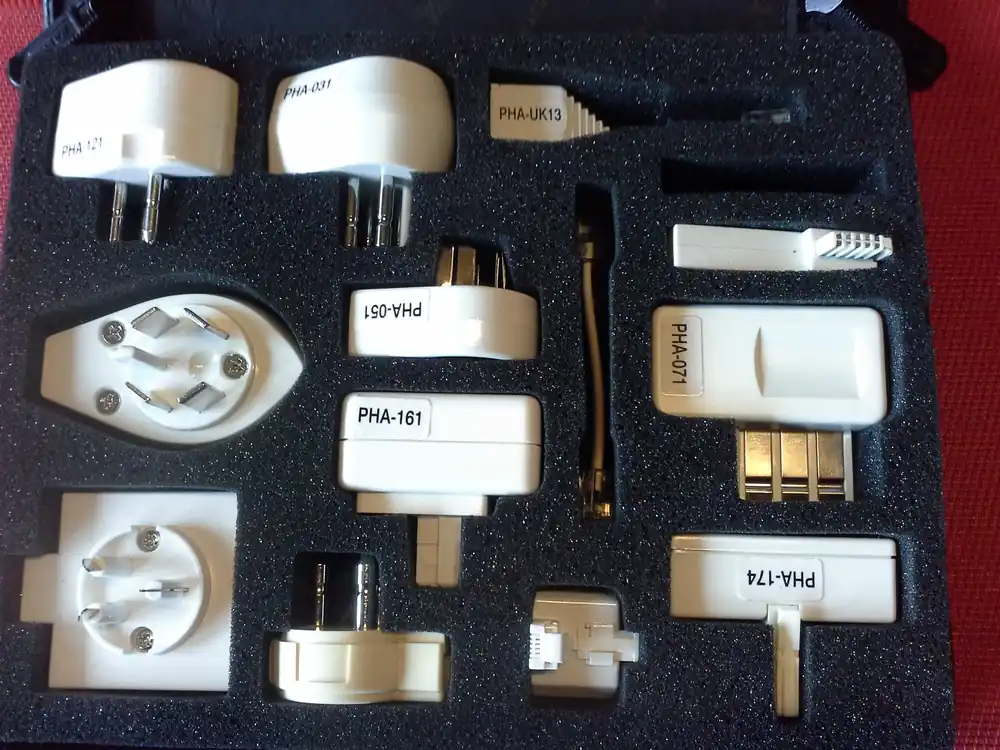 Zertifiziert Targus, Modem Adapter Kit 1, European Selection Guide