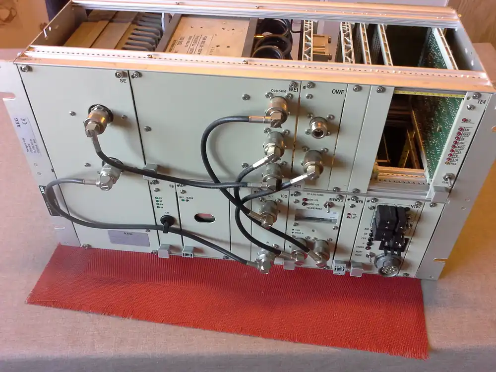 Preisreduziert Einbausatz Teleregent 10-80/30, Teldolux TR 80/30, Siemensanlage, BOS-Funk