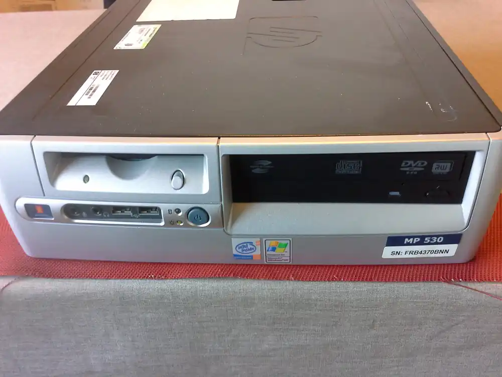 Hewlett Packard Compaq D530SFF Base Model Neue Kollektion