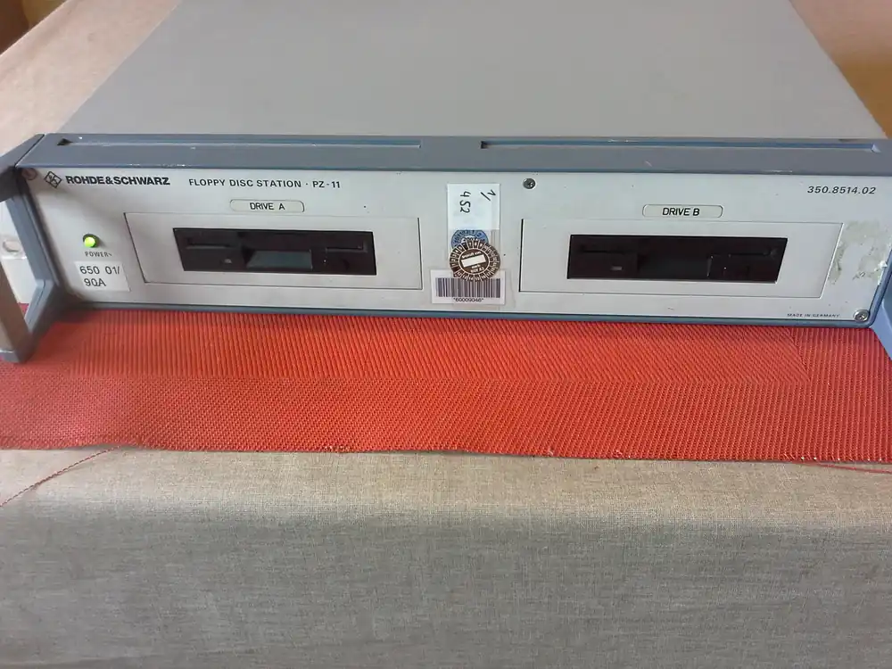 Rohde & Schwarz Floppy Disc Station PZ-11 Preiswert
