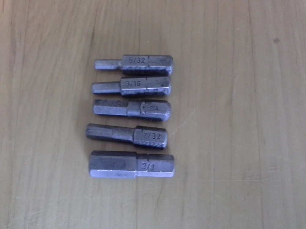 Nur Heute 5 x Bits Innensechskant Zollgrößen 3/8"+1/4"+7/32"+3/16"+5/32"