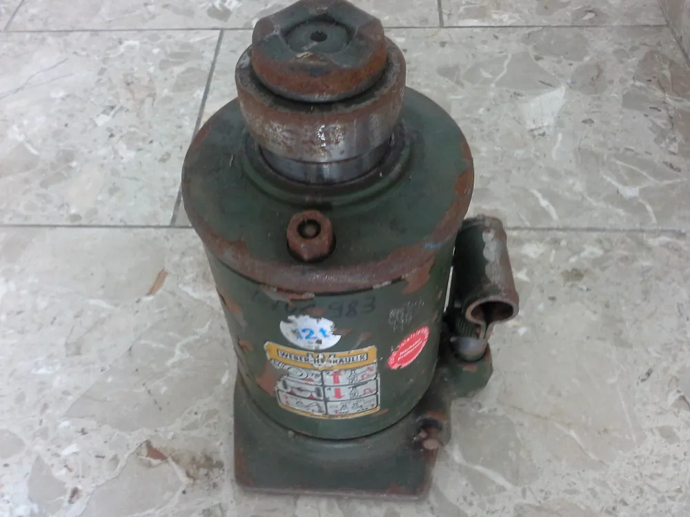 Weber 12-to Wagenheber hydraulisch Saisonangebot