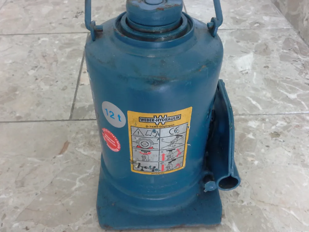 Weber 12-to Wagenheber hydraulisch Preis Gesenkt