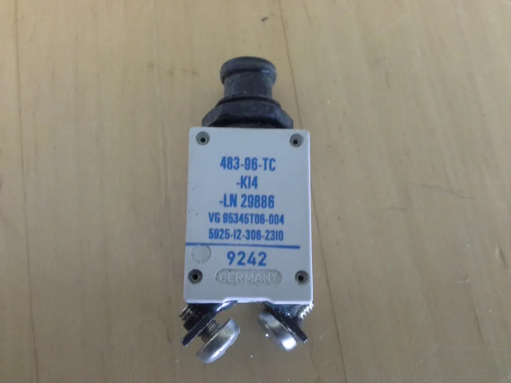 E-T-A Sicherung 3A 483-96-TC-K14 Versand Am Gleichen Tag