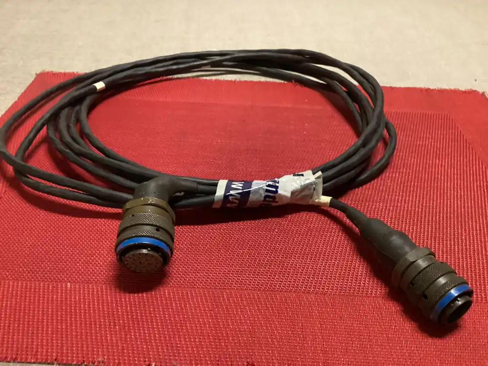 Highlight Kabel C0426, L9/B7, 58R059 52104202, W042 mit 5 pol. Stecker u. 23 pol. Buchse