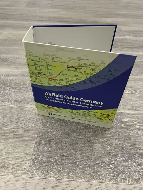 Bestandteil Airfield Guide Germany: Ordner Mega-Angebot