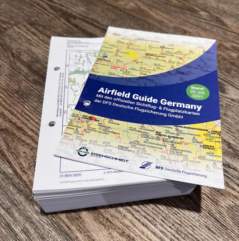 Saisonangebot Bestandteil Airfield Guide Germany: Loseblattsammlung