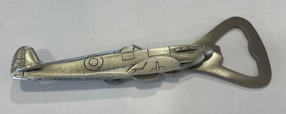 Direktkauf Flaschenöffner Spitfire Zinn