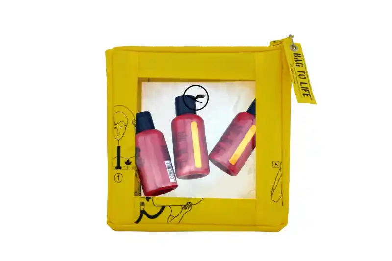 Nur Für Kurze Zeit B2L LH Cosmetics Liquidbag