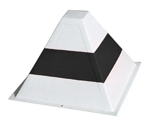 Echt Pyramide, weiß/schwarz