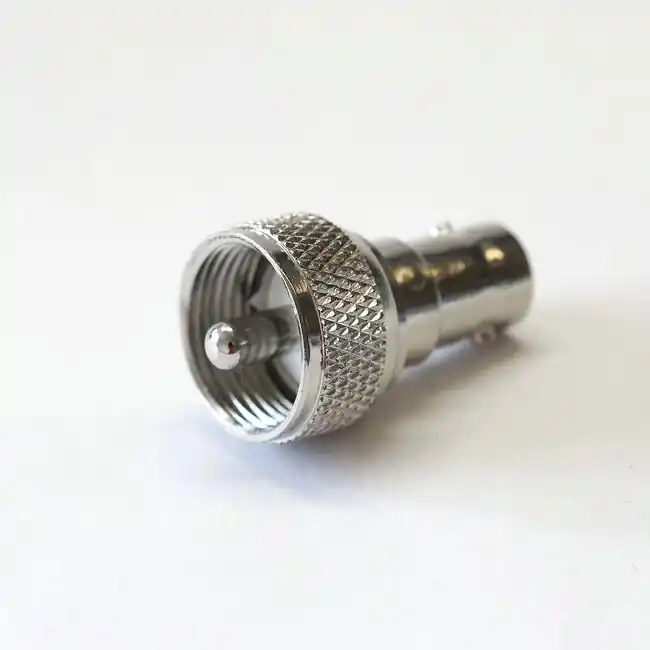 Ausverkauf Adapter BNC-Buchse / PL-Stecker