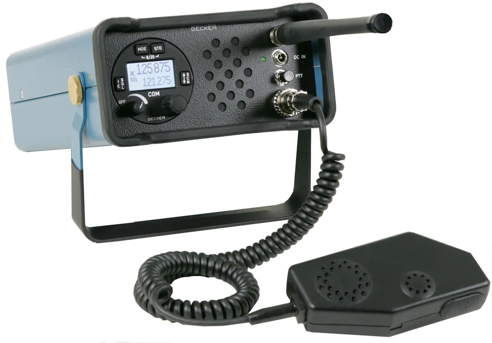 Becker Avionics Tragegestell GK 616 E mit Lautsprechermikrofon Abverkauf